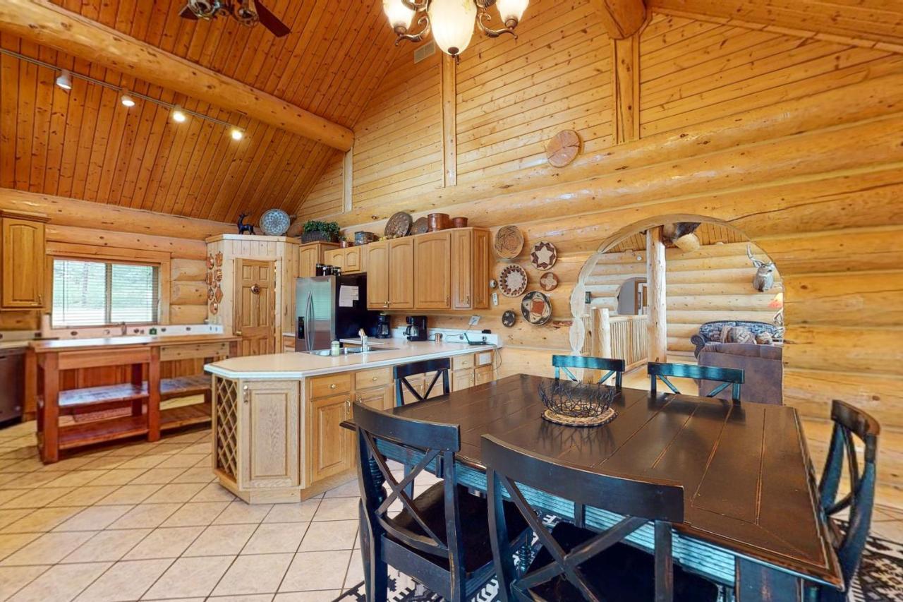 Sunflower Lodge Пагоса-Спрингс Экстерьер фото