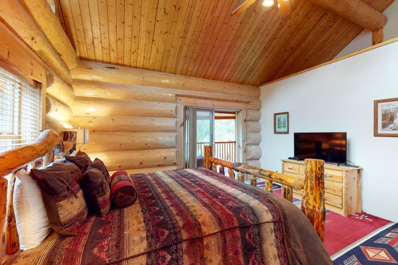 Sunflower Lodge Пагоса-Спрингс Экстерьер фото