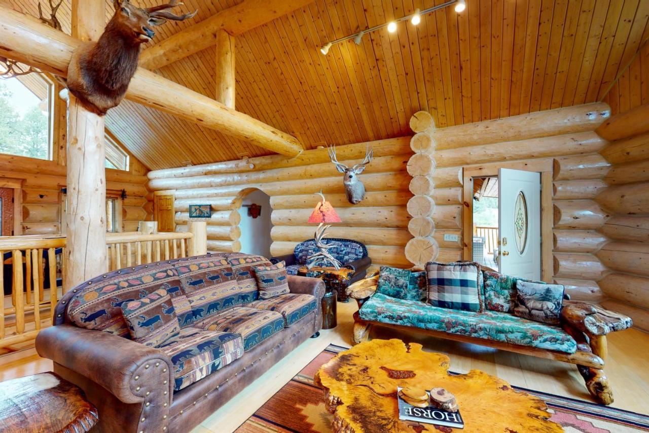 Sunflower Lodge Пагоса-Спрингс Экстерьер фото